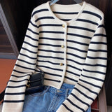 Apricots Hit The Temperament Streak Soft-Created Knitted Top Woman In The Fall Of 2025 New Sweet Age Reduction Short