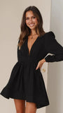 Zingj Years Of Fashion New Show Thin Deep V Close Waist Pleated Skirt Place Long Sleeve Dress