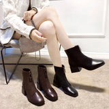 Boots Women's 2025 Autumn British Style And Middle And Thin Boots Retro Short Boots Before The Zipper Boots Children