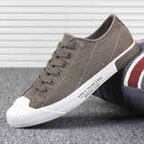 The Autumn Of 2025, The New Canvas Shoes Men's Low-Help Korean Version Of The Trend Shoes Students With A Hundred Board Shoes Casual