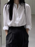 Version Of The Round-Necked White Shirt Women's Long Sleeve 2025 Autumn Cotton Shirt Showing Thin Retro Design Sense Niche