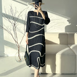 Folded Women's Line Dress Women Seven-Sleeved Small V-Neck Fashion Simple Temperament Commuting Long