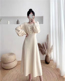 And Winter Goddess Fan Sweater Dress 2025 New Female Waist Thin French Style Knitted Dress Dress Dress Dress