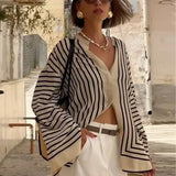 Pop Fashion Lady Bump Color Round Collar Single Row Buckle Long-Sleeved Striped Loose Casual Shirt