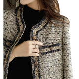 Small Fragrant Coarse Flowers And Short Coat Women 2025 Autumn New Famous Temperament Goddess Fan Retro