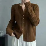 Design Sweater Coat Wearing Pure Autumn And Winter Korean 2025 Simple Knitted Bottom Shirt Temperament