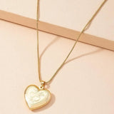 Heart-shaped Pendant Necklace- Outfit
