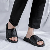 Zingj Celebrity Ins Trend Slippers Men's Wear 2023 New Flip-Drag Beach Shoes