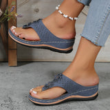 Clip Toe Slippers Women 2025 Summer Flip-Flops Pine Cake Bottom Beach Women Sandals