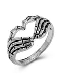 Skull Heart Pattern Ring- Outfit