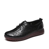 The Size Of The Leather Soft-Soled Hole Shoes Women's Sandals 4142 Breathable Women's Shoes Hand-Empty Mother Shoes Low