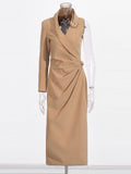 Famous Lady Light Luxury Dress 2025 Autumn New Folding Metal Decoration Ass Tos Repair The Fork Dress