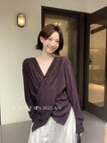 Xixi 2025 Autumn White Label New Temperament Simple V Collar Kinesi Shirt Female Long Sleeve Top Shirt