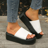 Summer New Women's Shoes Large Fashion Pine Cake Thick-Sleeve Cover Outside Wearing Casual Cool