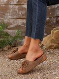 Women's Shoes Sliders In The Summer Of 2025 Women Wearing Slopes And Flowers Slippers Women's Sandals Beach