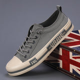 The Autumn Of 2025, Low-Help Canvas Men's Shoes Korean Version Of The Trend Of Soft-Soled Feet With A Soft Soles Of The Casual