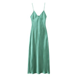 New Silk Satin Texture Flute Sexual Dew Back Halter Skirt
