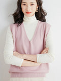 Zingj Blend 2024 Autumn / Winter New Ladies Loose V-Neck Solid Color Short Cover Vest Knit Vest Vest-Outfit