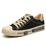 The Autumn Of 2025, The New Men's Shoes Are Small Design Light Luxury Fashion Casual Men's Fashion Shoes Comfortable Flat-Bottomed Men's