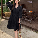 Dress Women's New French Temperament Thin Design Small V-Neck Lace Single-Drace Ponoved