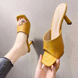 Summer New Word Lingge French Cool Slippers Women Wear Square High Heels Fine Heel Half-To-Sand