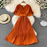 New V-Neck Short-Sleeved Dress Over Knee-Repaired Lady's Waist Tie Mid-Slap