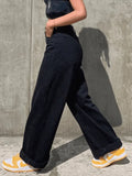 Relaxed Mid-Waist Boyfriend Jeans-Outfit