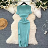 Dress Women 2025 Spring And Summer New Temperament High-End Side Open Fork Elastic Tight Babes